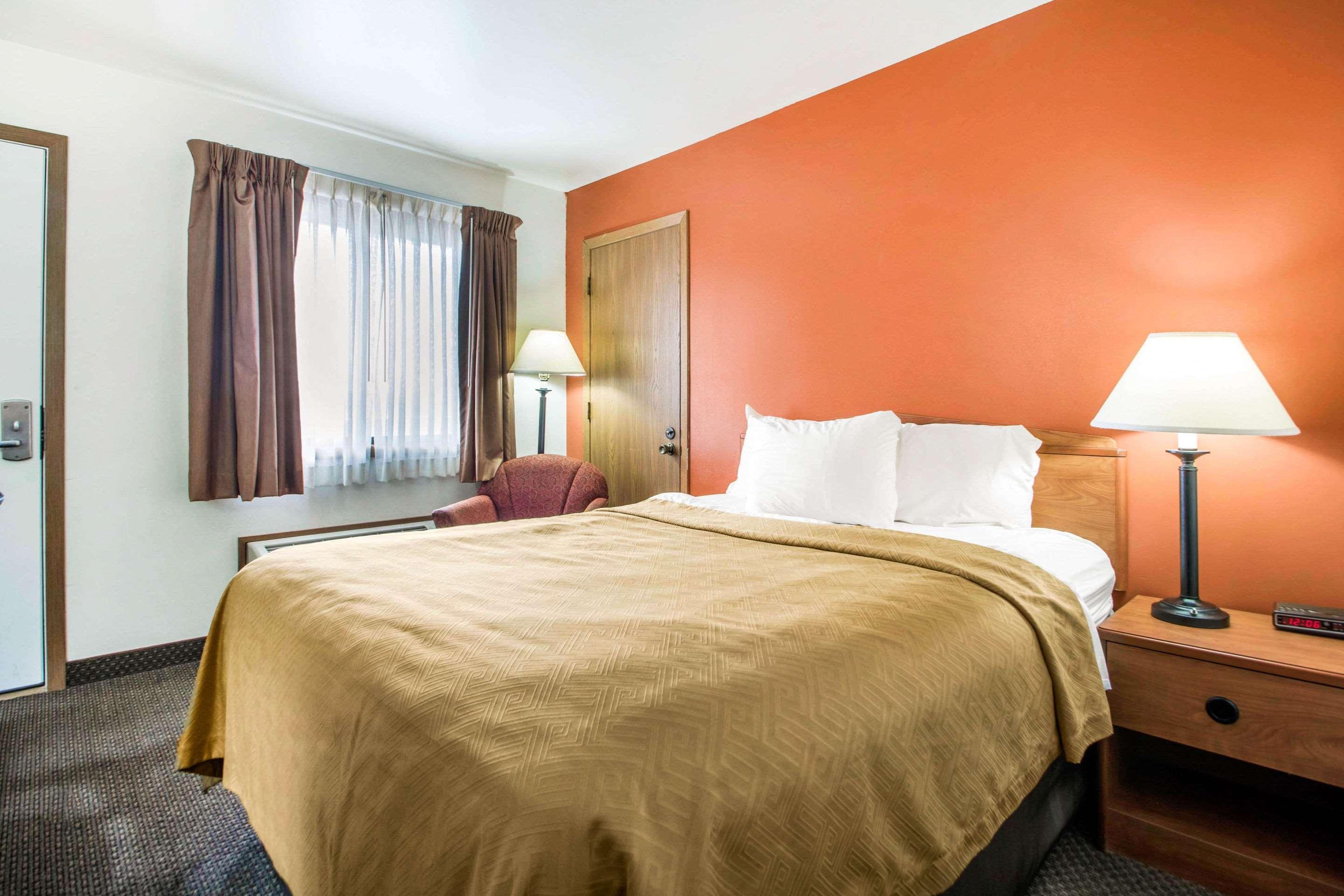 Hotel Clarion Pointe Tomah Esterno foto